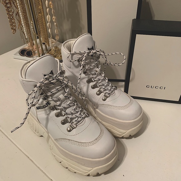 NAKED WOLF SPIKE WHITE LEATHER - Picture 4 of 4